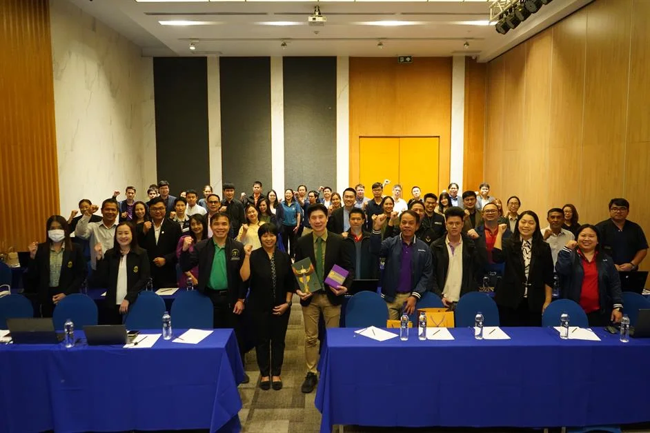 โครงการอบรมเชิงปฏิบัติการ เพื่อจัดทำร่างแผนยุทธศาสตร์ด้านดิจิทัล (Digital Strategic Roadmap) 