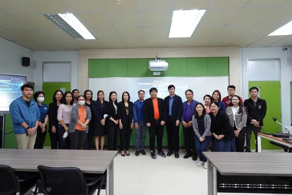 ศูนย์บริการเทคโนโลยีสารสนเทศและการสื่อสาร จัดโครงการพัฒนาทักษะทางด้านเทคโนโลยีสารสนเทศสําหรับบุคลากร ประจำปีงบประมาณ พ.ศ. 2567 เรื่อง เทคนิคการพัฒนาสมรรถนะและทักษะด้านดิจิทัล สู่ความเป็นเลิศในศตวรรษที่ 21