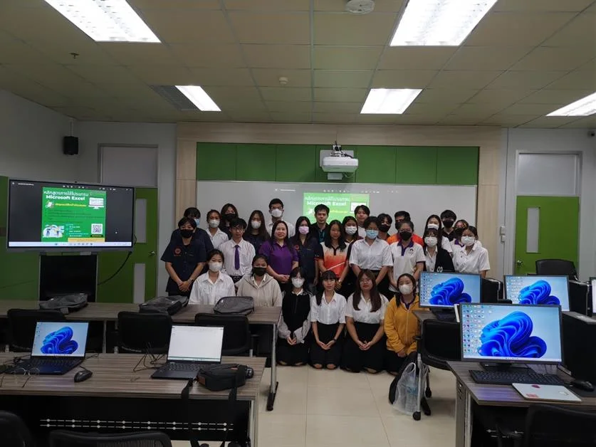 CITCOMS  งานฝึกอบรมสารสนเทศ จัดโครงการอบรมเสริมทักษะด้านเทคโนโลยีสารสนเทศ สำหรับนิสิตเพื่อใช้ในการประกอบอาชีพ หลักสูตร การใช้โปรแกรม Microsoft Excel