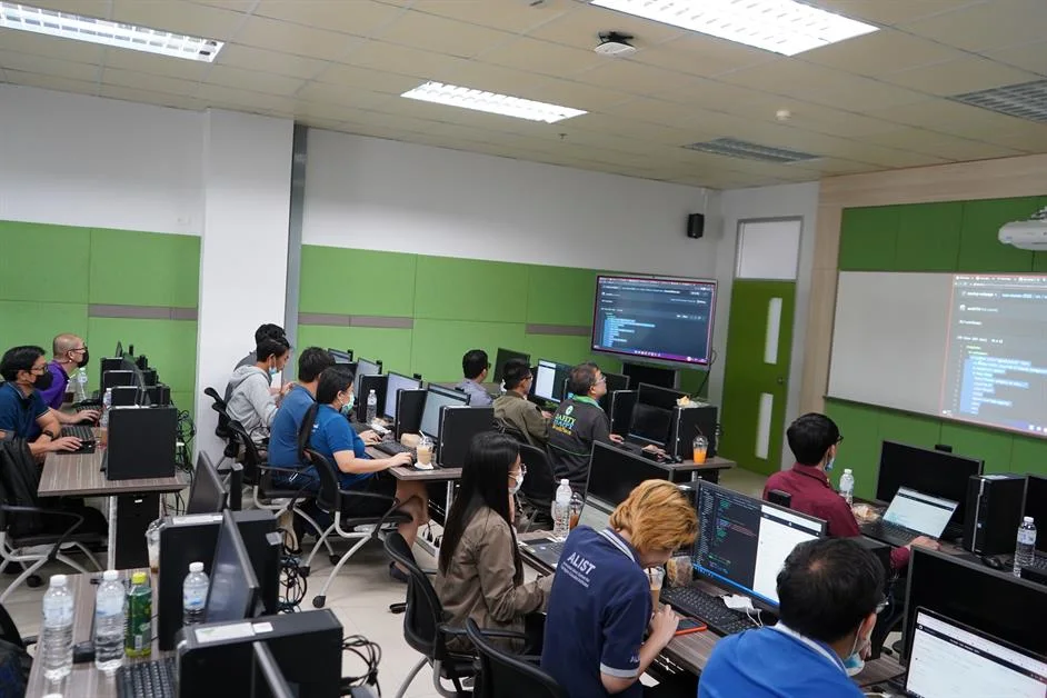 งานฝึกอบรมสารสนเทศ ศูนย์บริการเทคโนโลยีสารสนเทศและการสื่อสารจัดอบรม เรื่อง Vue JS UI Frameworks For App 